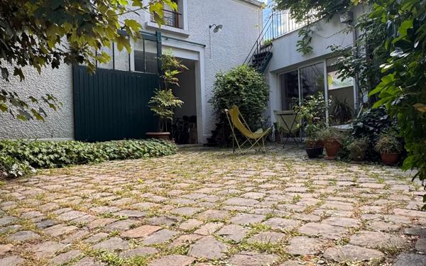 Maison à vendre    3 pièces •  Asnières-sur-Seine