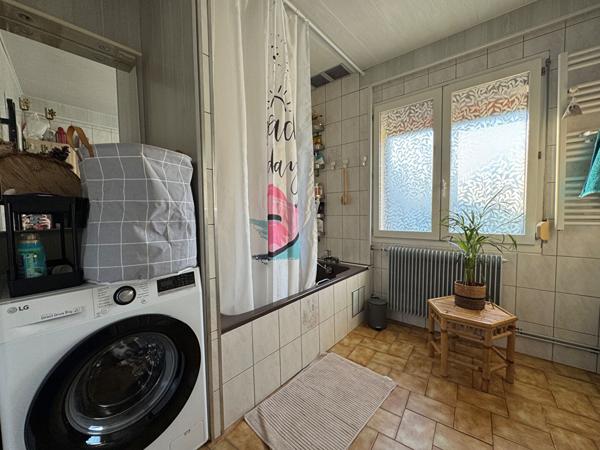 Maison de 5 pièces - SURFACE 105m² - Salouel