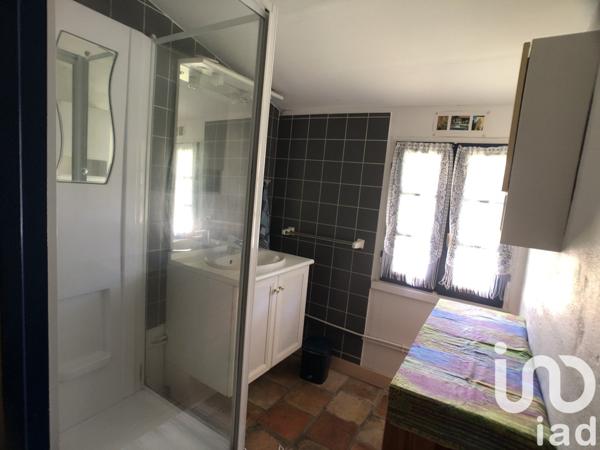 Maison 3 pièces de 70 m² à Mios (33380)