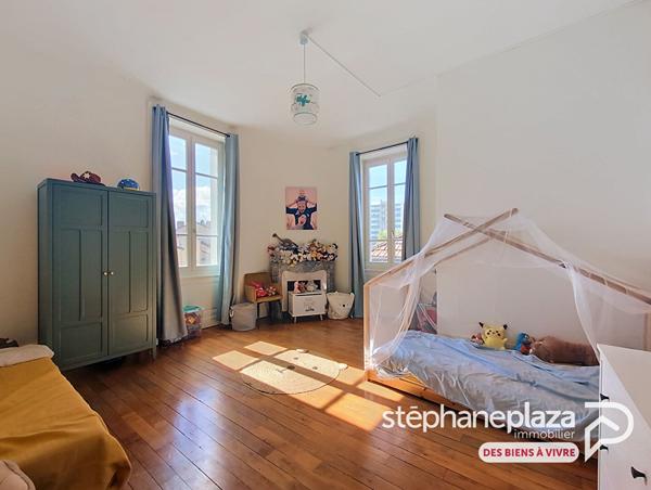Appartement 6 pièces 161 m2