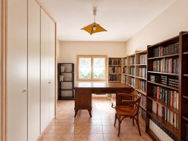 ALZONNE – VILLA 4 FACES DE PLAIN-PIED – PARCELLE DE 1 270 M² – GARAGE DE PLUS DE 40 M²