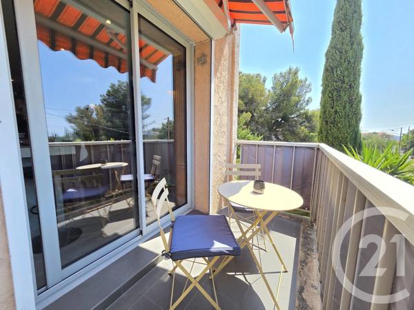 Appartement F1 à vendre  1 pièce - 39,17 m 2   BANDOL  - 83