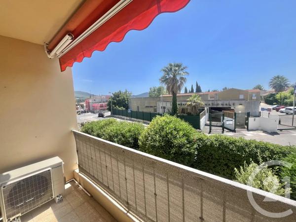 Appartement F1 à vendre  1 pièce - 39,17 m 2   BANDOL  - 83