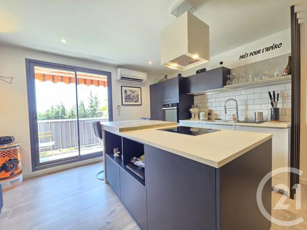 Appartement F1 à vendre  1 pièce - 39,17 m 2   BANDOL  - 83