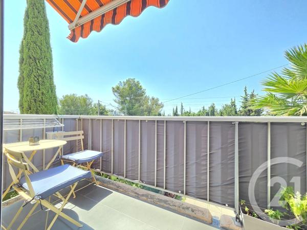 Appartement F1 à vendre  1 pièce - 39,17 m 2   BANDOL  - 83