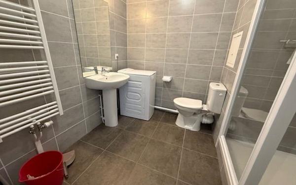 Appartement à louer    1 pièce •  Les Ulis