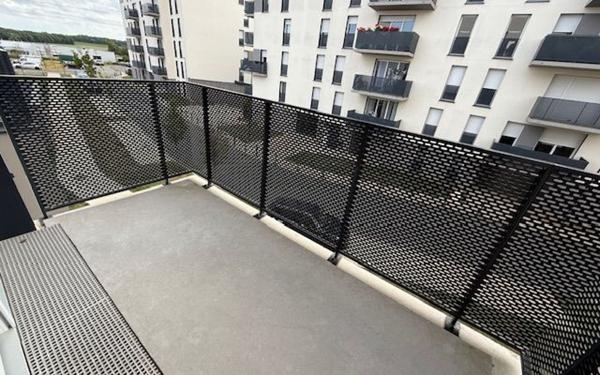 Appartement à louer    1 pièce •  Les Ulis