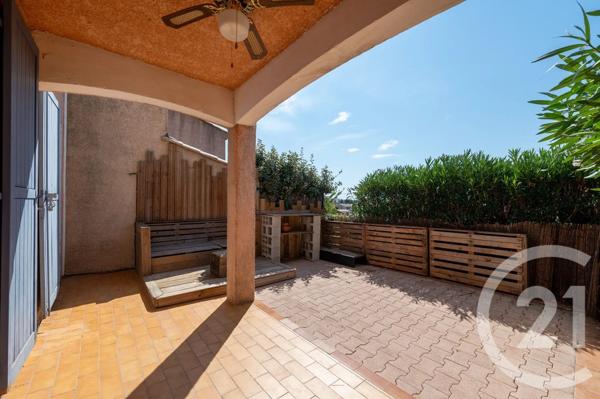 Maison à vendre  4 pièces - 75 m 2   BORMES LES MIMOSAS  - 83