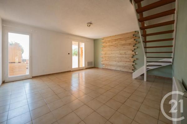 Maison à vendre  4 pièces - 75 m 2   BORMES LES MIMOSAS  - 83