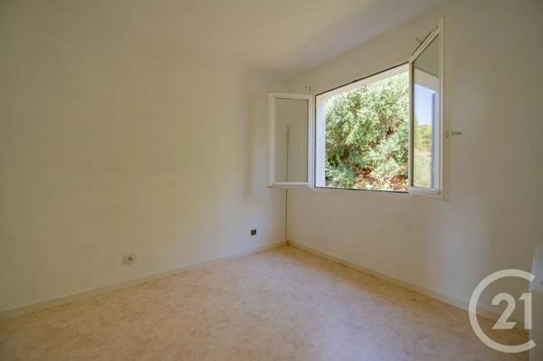 Maison à vendre  4 pièces - 75 m 2   BORMES LES MIMOSAS  - 83