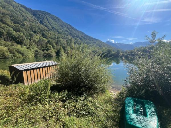 Lac privé à vendre  TANINGES (74)