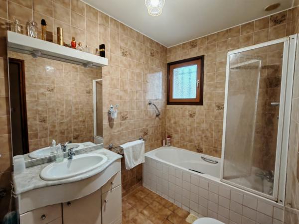 Maison  DAX   115 m2