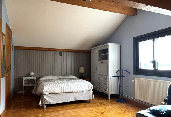 St ETIENNE 42100 proche IUT, Villa sur sous-sol 130m² habitables 3 chambres grand garage sur 851m² de terrain