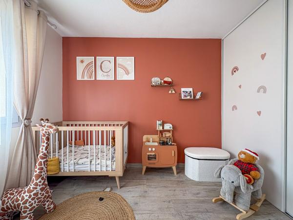 Appartement T3 77m² avec balcon et garage