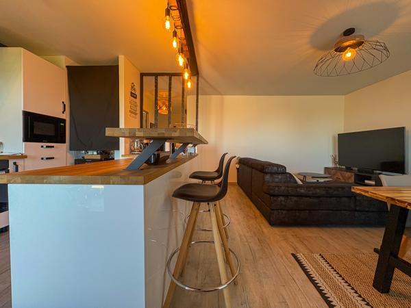 Appartement T3 77m² avec balcon et garage