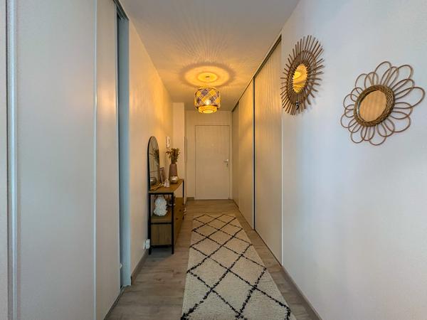 Appartement T3 77m² avec balcon et garage