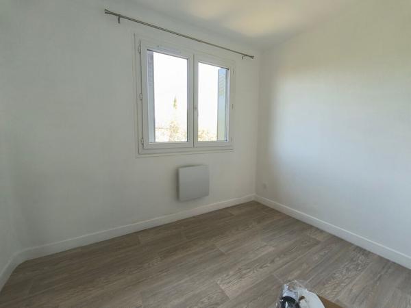 NARBONNE - Maison de type T4 avec garage et jardin