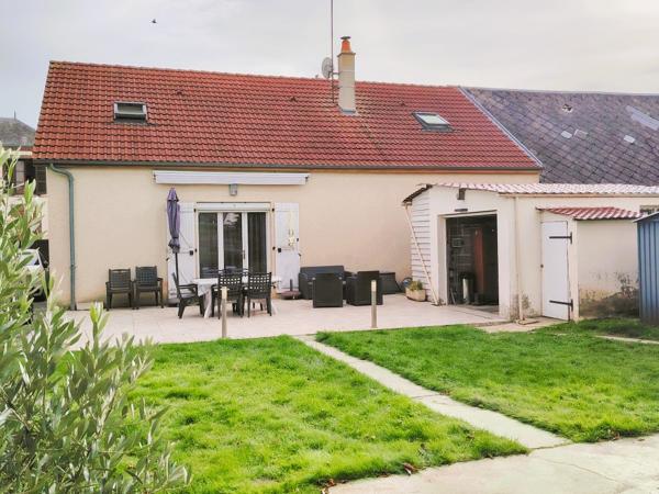 Maison sectuer de Courville Sur Eure 138 m2