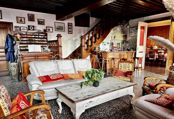 Maison ancienne de 290 m²