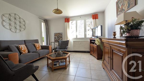 Appartement F3 à vendre  3 pièces - 61,70 m2 AUBENAS - 07
