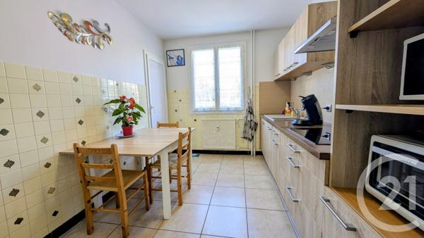 Appartement F3 à vendre  3 pièces - 61,70 m2 AUBENAS - 07