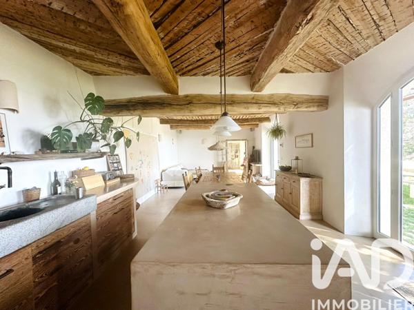 Maison à vendre 9 pièces 250 m² Fayence