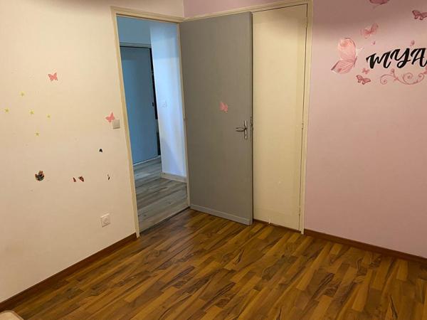 Maison Estoublon 5 pièce(s) 158 m2