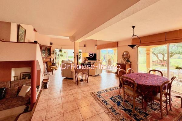 Maison à vendre 5 pièces de 185 m²