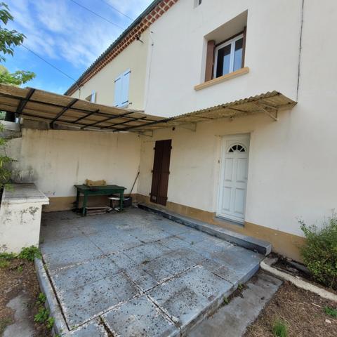 Dpt Gard (30), à vendre secteur Chantilly belle maison mitoyenne à rénover 115m² environ sur un terrain clos de 892m².
