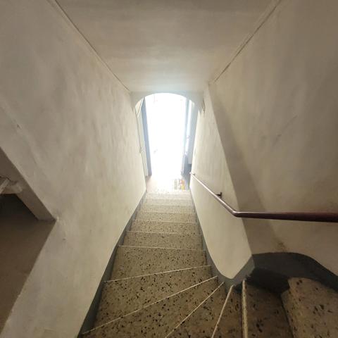 Dpt Gard (30), à vendre secteur Chantilly belle maison mitoyenne à rénover 115m² environ sur un terrain clos de 892m².