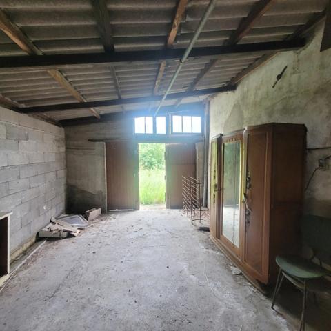 Dpt Gard (30), à vendre secteur Chantilly belle maison mitoyenne à rénover 115m² environ sur un terrain clos de 892m².