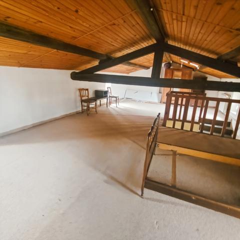 Dpt Gard (30), à vendre secteur Chantilly belle maison mitoyenne à rénover 115m² environ sur un terrain clos de 892m².