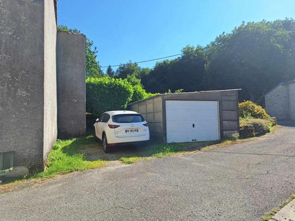 Maison rénovée montagne noire très proche Lac de Laprade avec jardin et garage