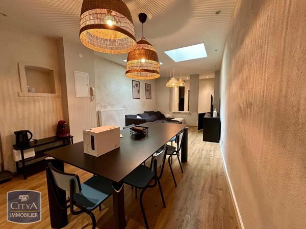 Appartement à louer 4 pièces 68.39m² Orléans (45000)