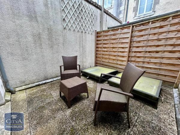 Appartement à louer 4 pièces 68.39m² Orléans (45000)