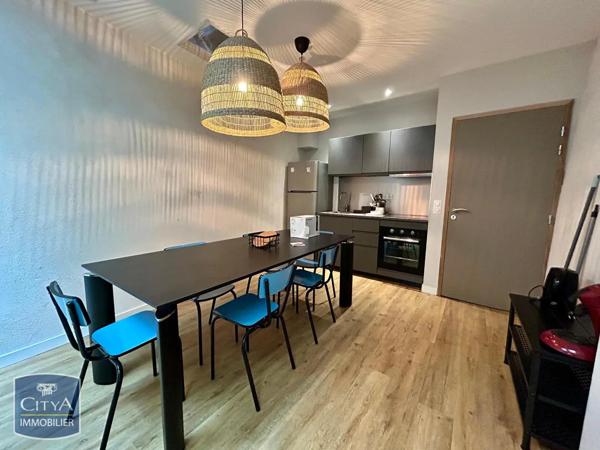 Appartement à louer 4 pièces 68.39m² Orléans (45000)