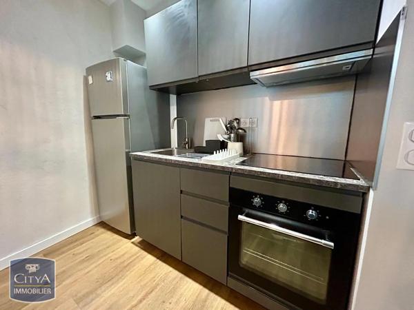 Appartement à louer 4 pièces 68.39m² Orléans (45000)