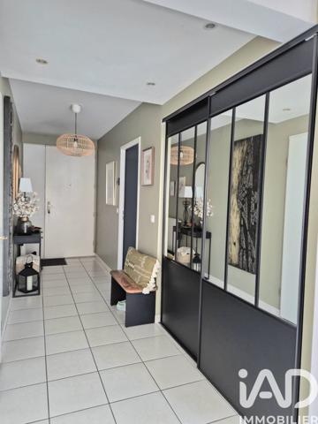 Maison à vendre 6 pièces 148 m² Saint-Pierre-du-Perray