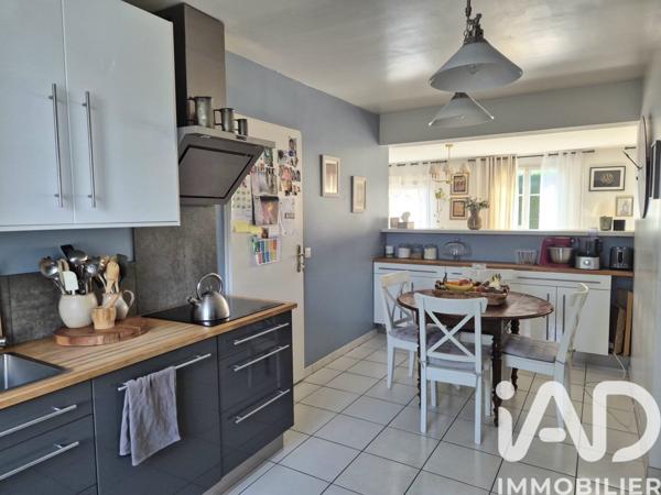 Maison à vendre 6 pièces 148 m² Saint-Pierre-du-Perray