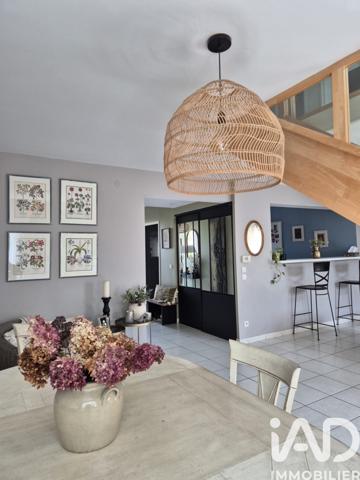 Maison à vendre 6 pièces 148 m² Saint-Pierre-du-Perray