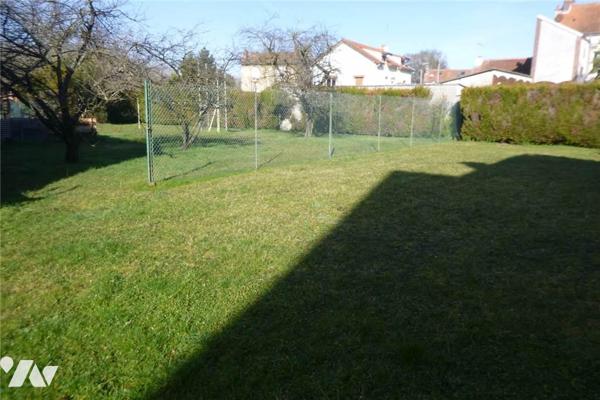 VENTE MAISON INDIVIDUELLE - ROMILLY SUR SEINE