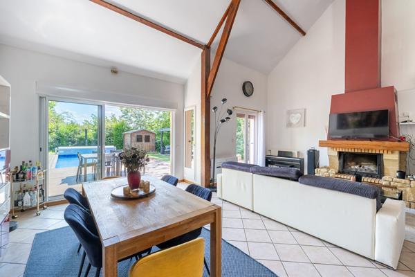 Maison 7 pièce(s) 203 m2