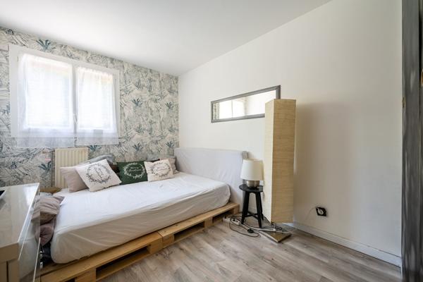 Maison 7 pièce(s) 203 m2