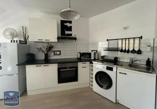 Appartement à louer 2 pièces Corbeil-Essonnes (91100)
