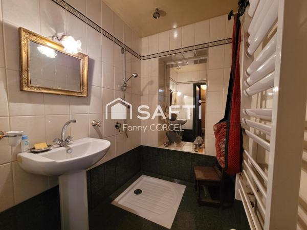 Maison 10 pièces - 298m²