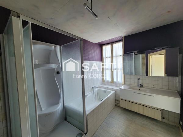 Maison 10 pièces - 298m²