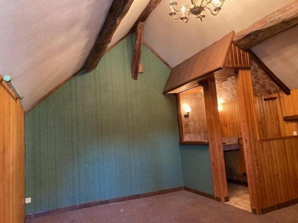 Maison à Châtillon sur seine avec cour et petit terrain bien situé