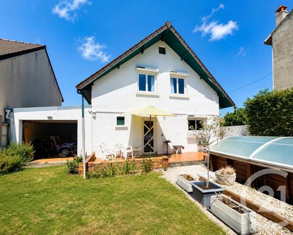 Maison à vendre  5 pièces - 133,16 m 2   MONTFERMEIL  - 93