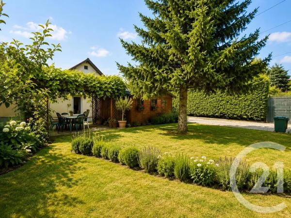 Maison à vendre  5 pièces - 133,16 m 2   MONTFERMEIL  - 93