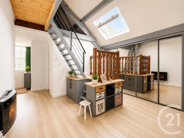 Maison à vendre  5 pièces - 133,16 m 2   MONTFERMEIL  - 93